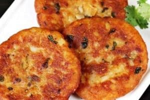 Aloo Tikki Chaat