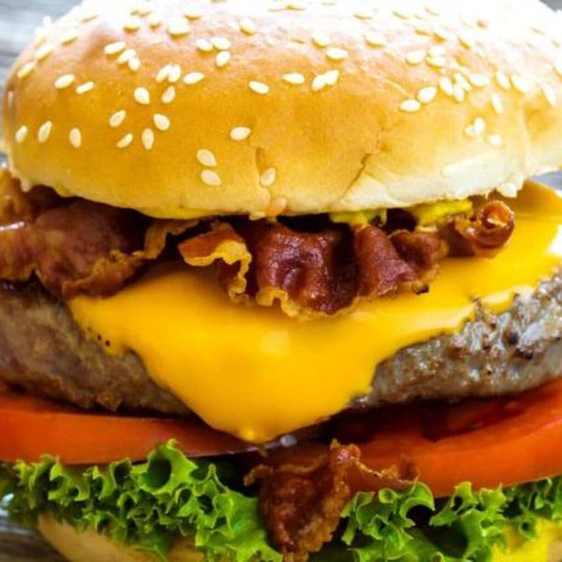 Cheeseburger au bacon / Bacon Cheeseburger