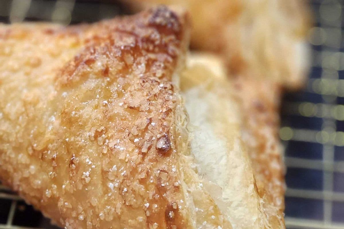 Apple Cinnamon Turnover