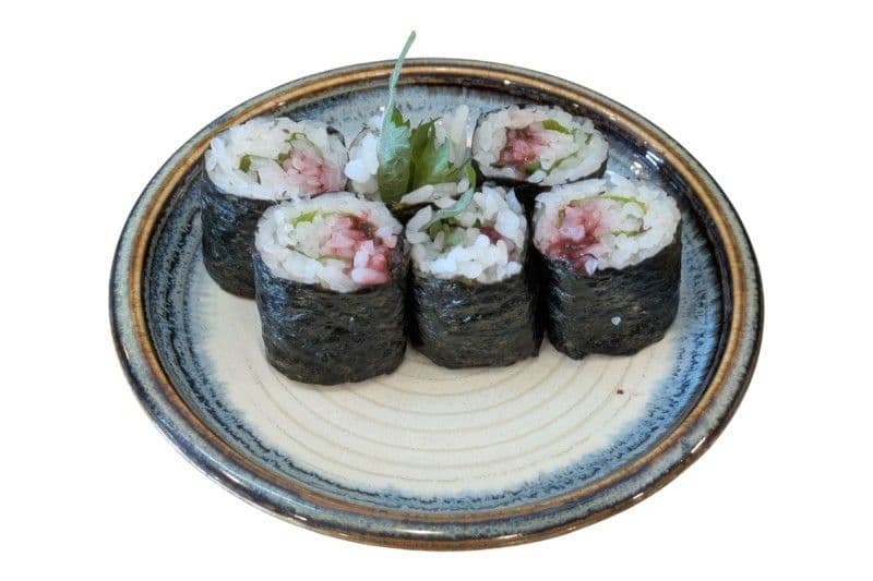 Ume Shiso Maki [6pc]