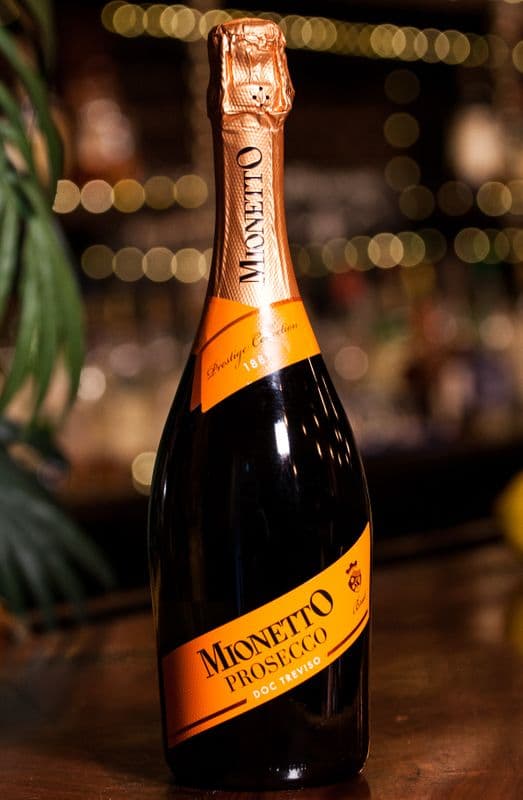 Wine Mionnetto Prosecco (750 ml)