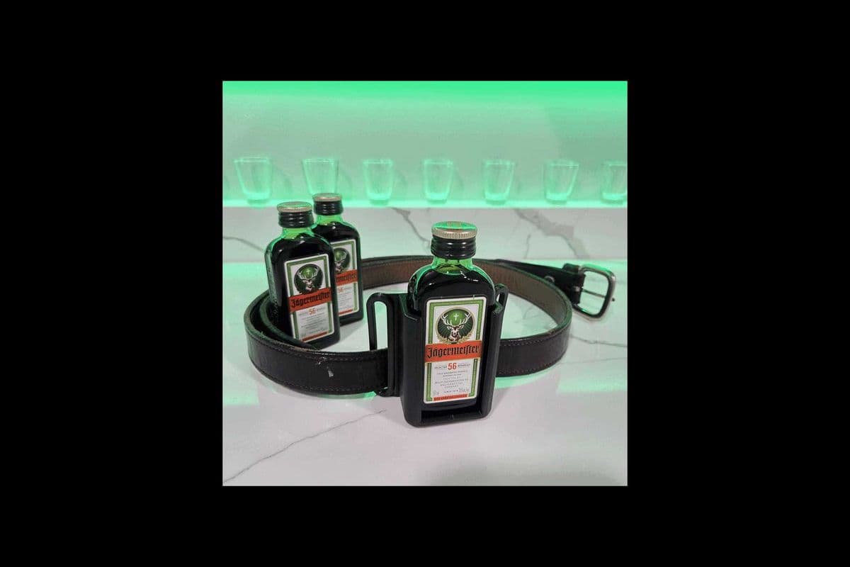Jagermeister Herbal Liqueur (50 ml Bottle) (1 x 50ml)