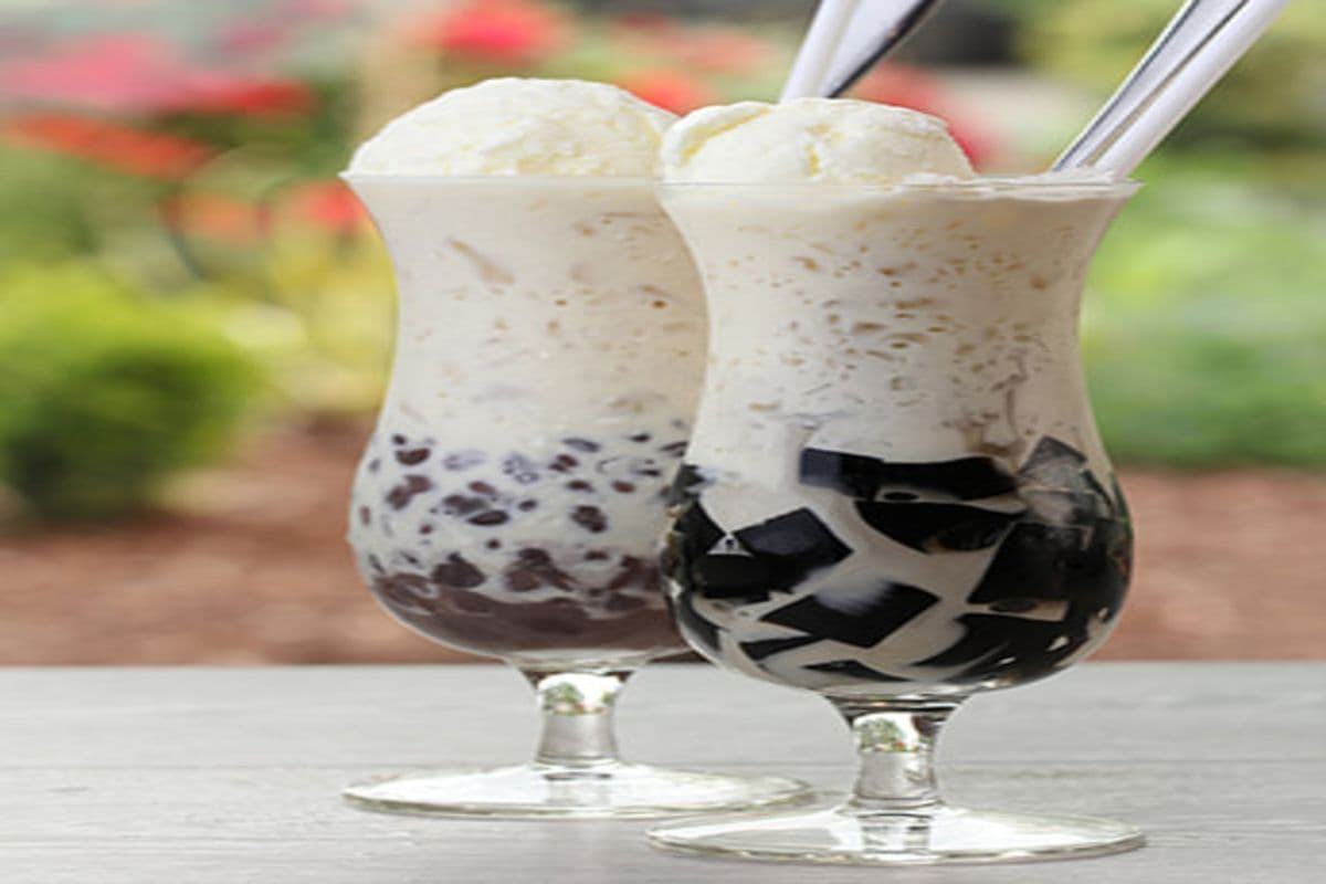 T09. Grass Jelly with Ice Cream