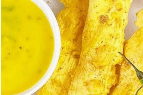 Fafda with Kadhi Chutney (8oz) Combo