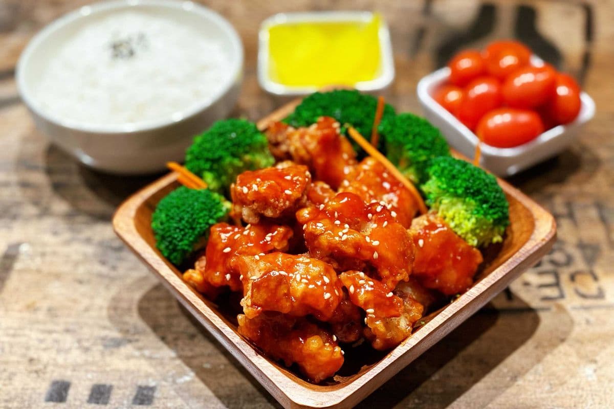 Sweet & Sour Chicken Meal Box