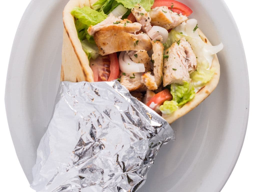 CHICKEN SOUVLAKI PITA 