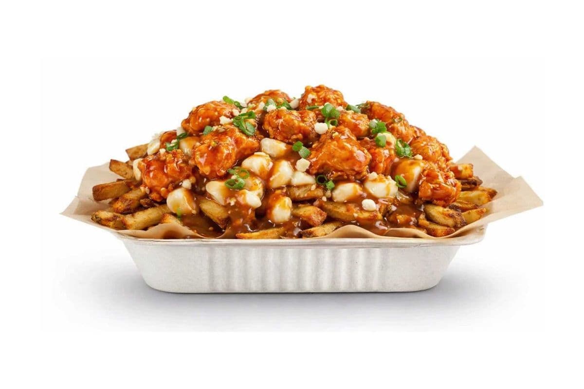 Buffalo Chicken Poutine