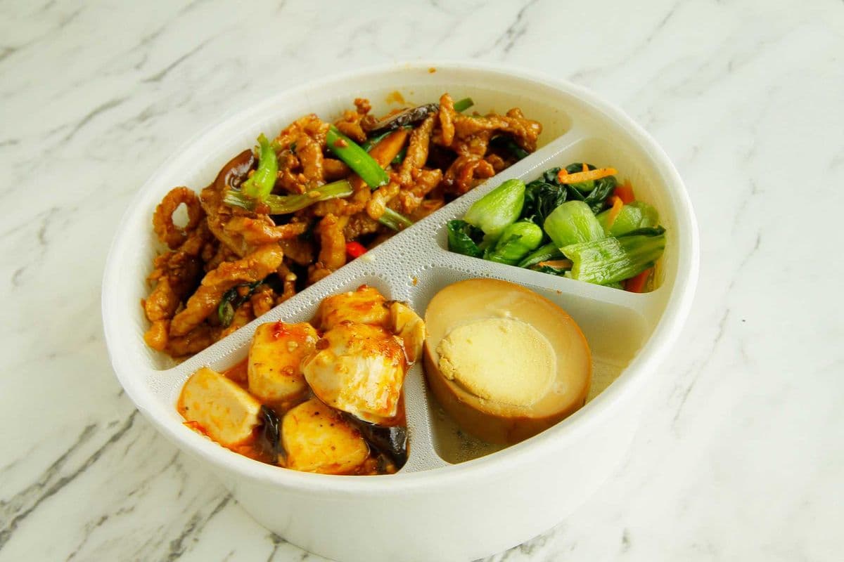 [Promo] Hakka Style Shredded Pork with Dried Squids & Onion Bento Box（Spicy）客家小炒便當（辣）