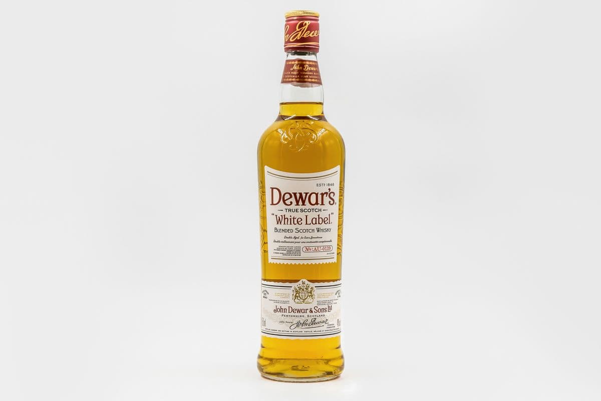 Dewar's White Label (1 x 750 ml)