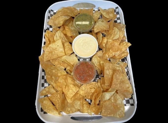 TRIPLE DIP PLATTER