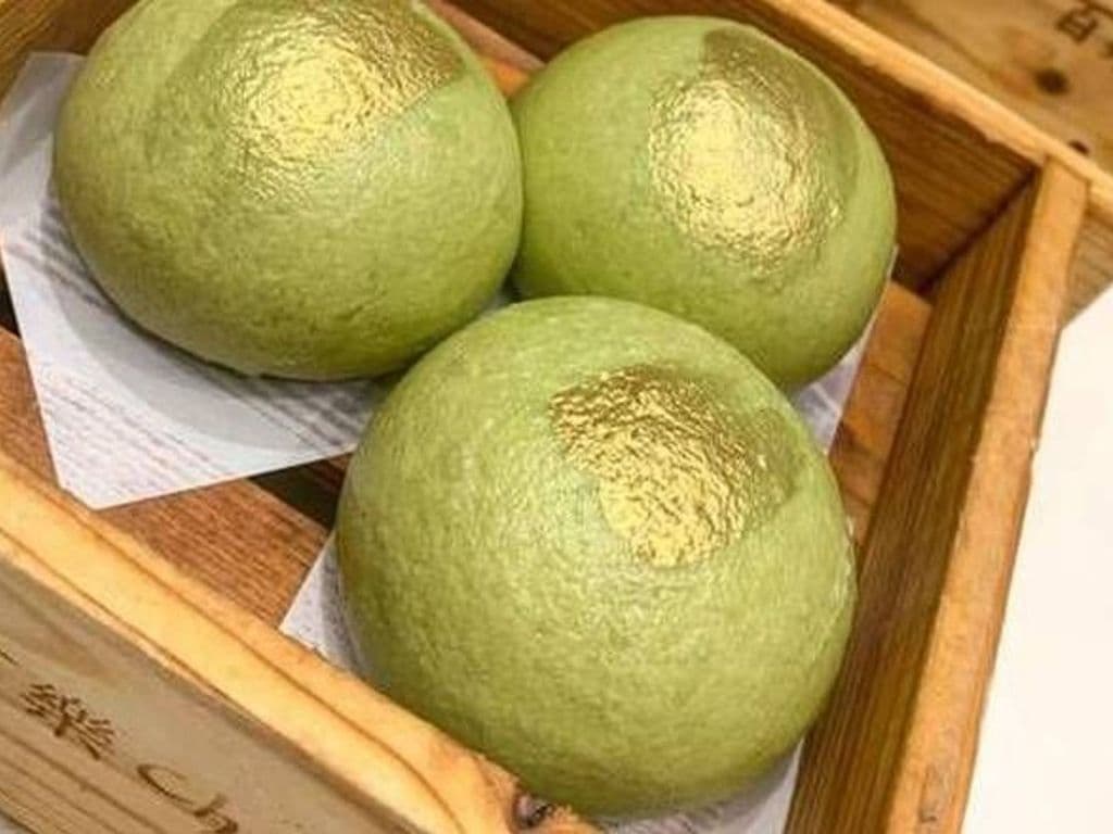 Golden Matcha Molten Yolk Bun L51a