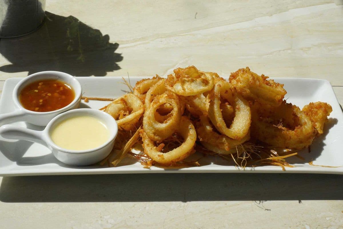 A11. Crispy Fried Squid / Mực Chiên Giòn