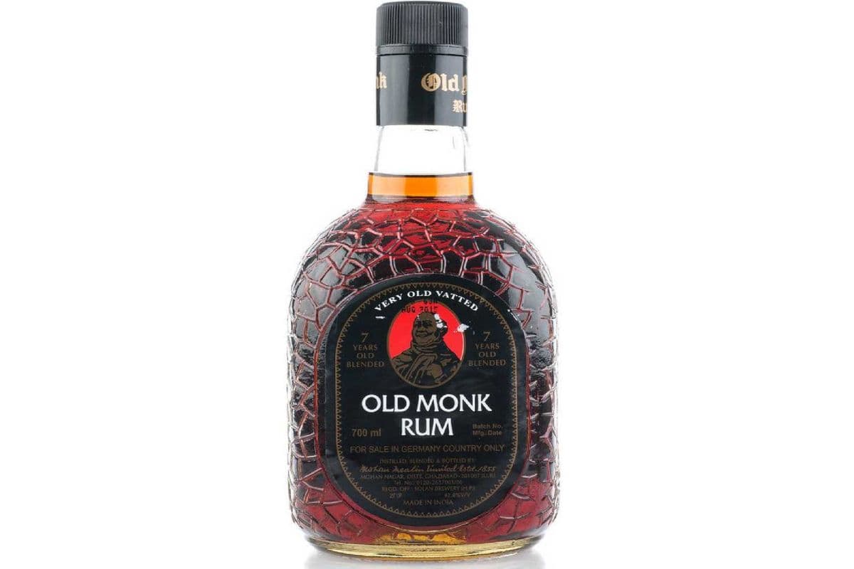 Old Monk Rum 750ML (1 x 750 ML)