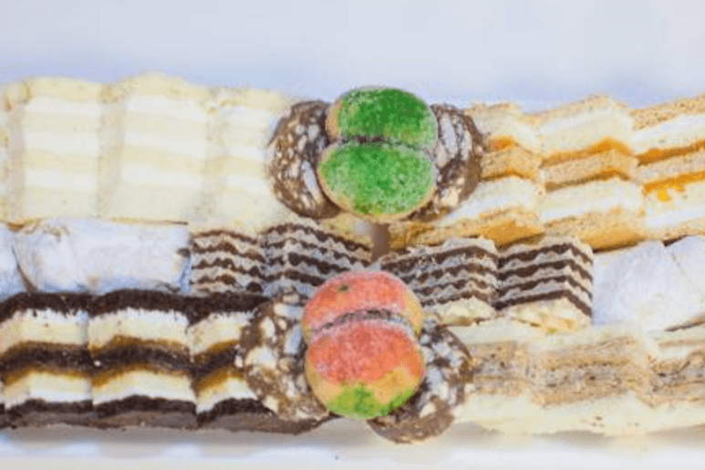 Small Assorted Tray (30 pcs)