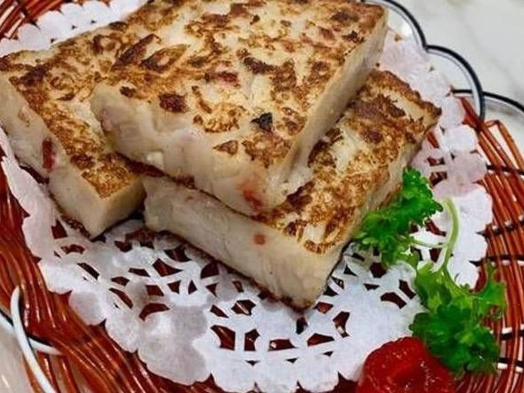 Pan Fried Turnip Cake S39