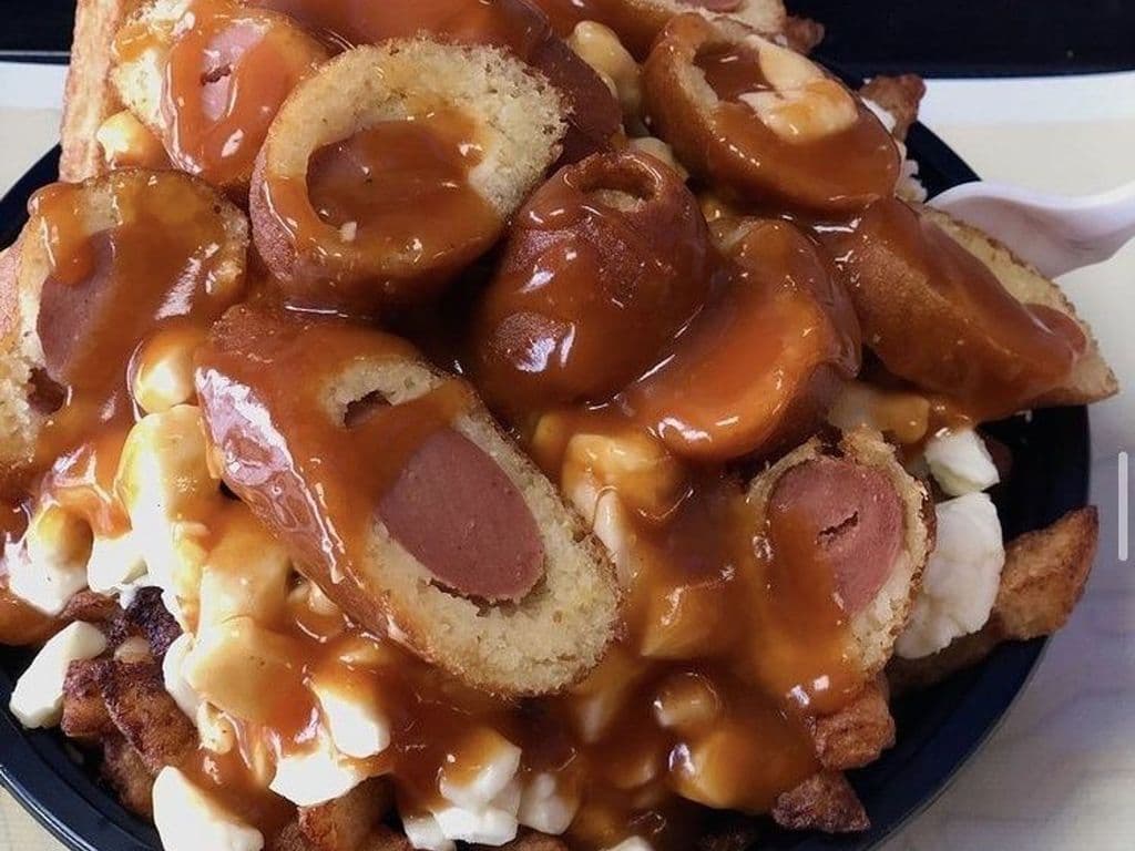 Grande Poutine Pogo/ Large Pogo Poutine