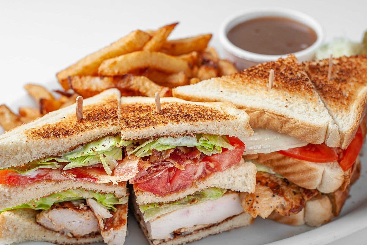 Assiette club sandwich / Club Sandwich Plate