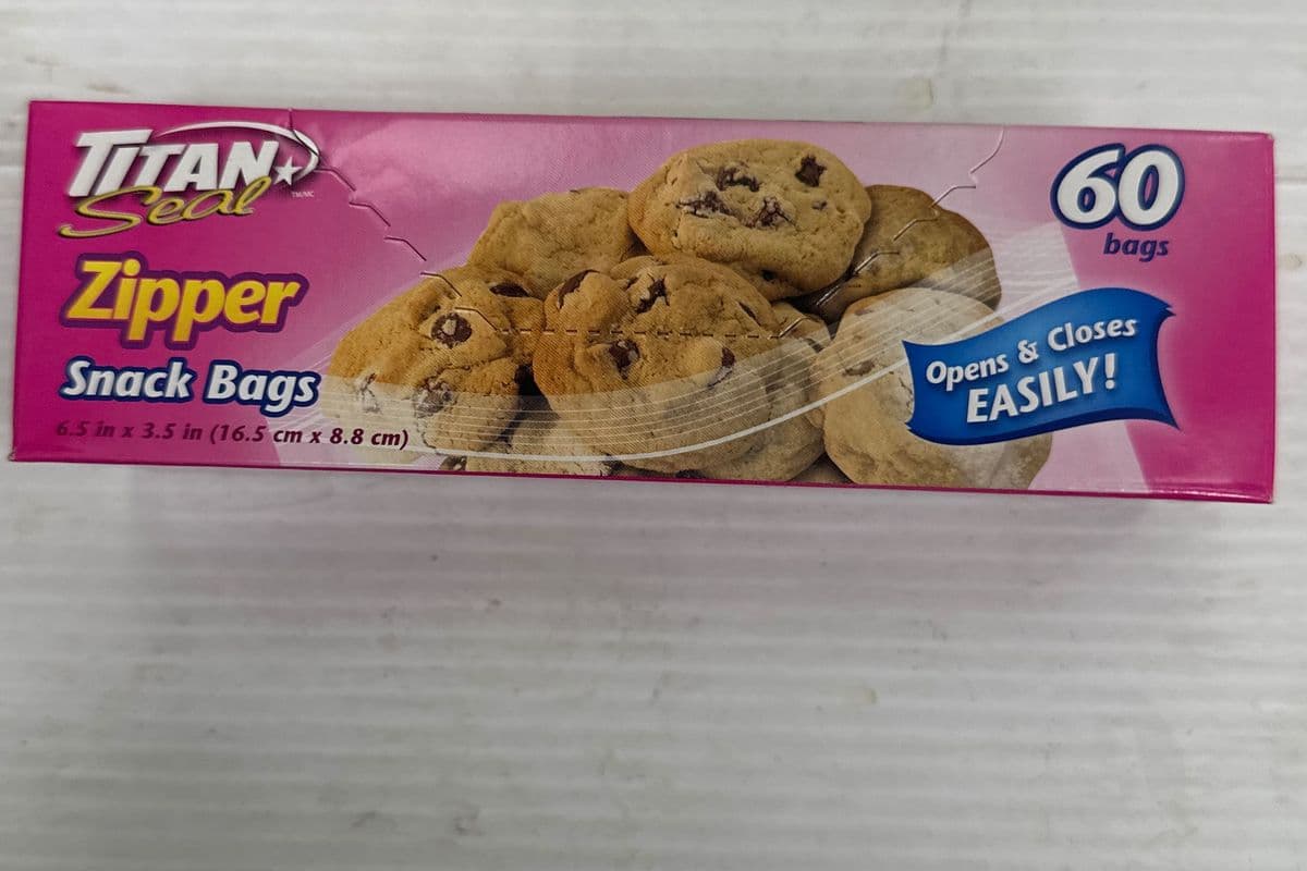 Titan Zipper Snack Bags (60 bags)