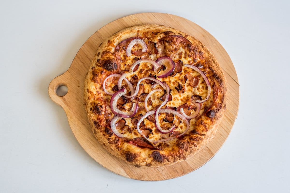 Une pizza américaine 14" / One American Pizza 14"