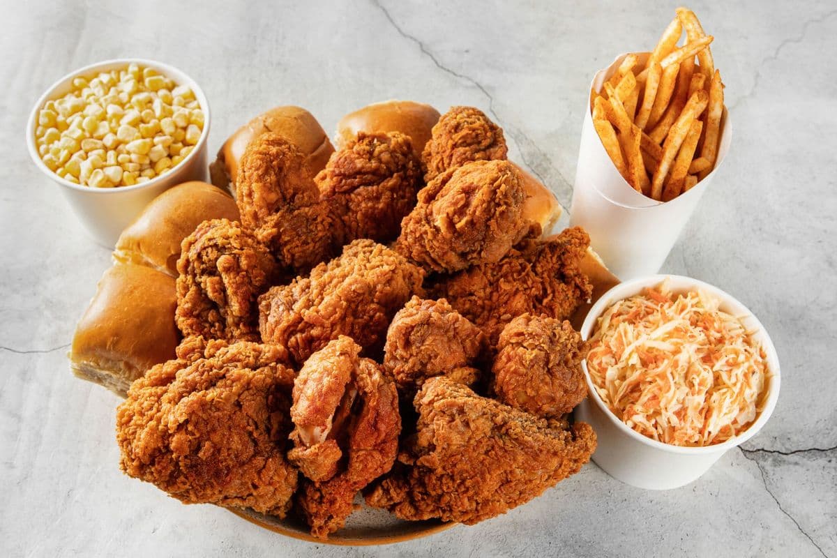 Spicy Infused Chicken Family Meal (16 pcs)