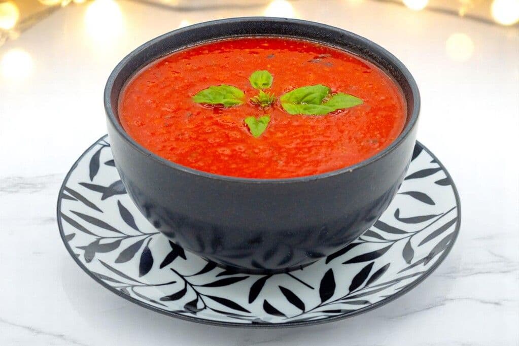 SOUP -  ROASTED TOMATO  SOUP  ( 24 OZ )
