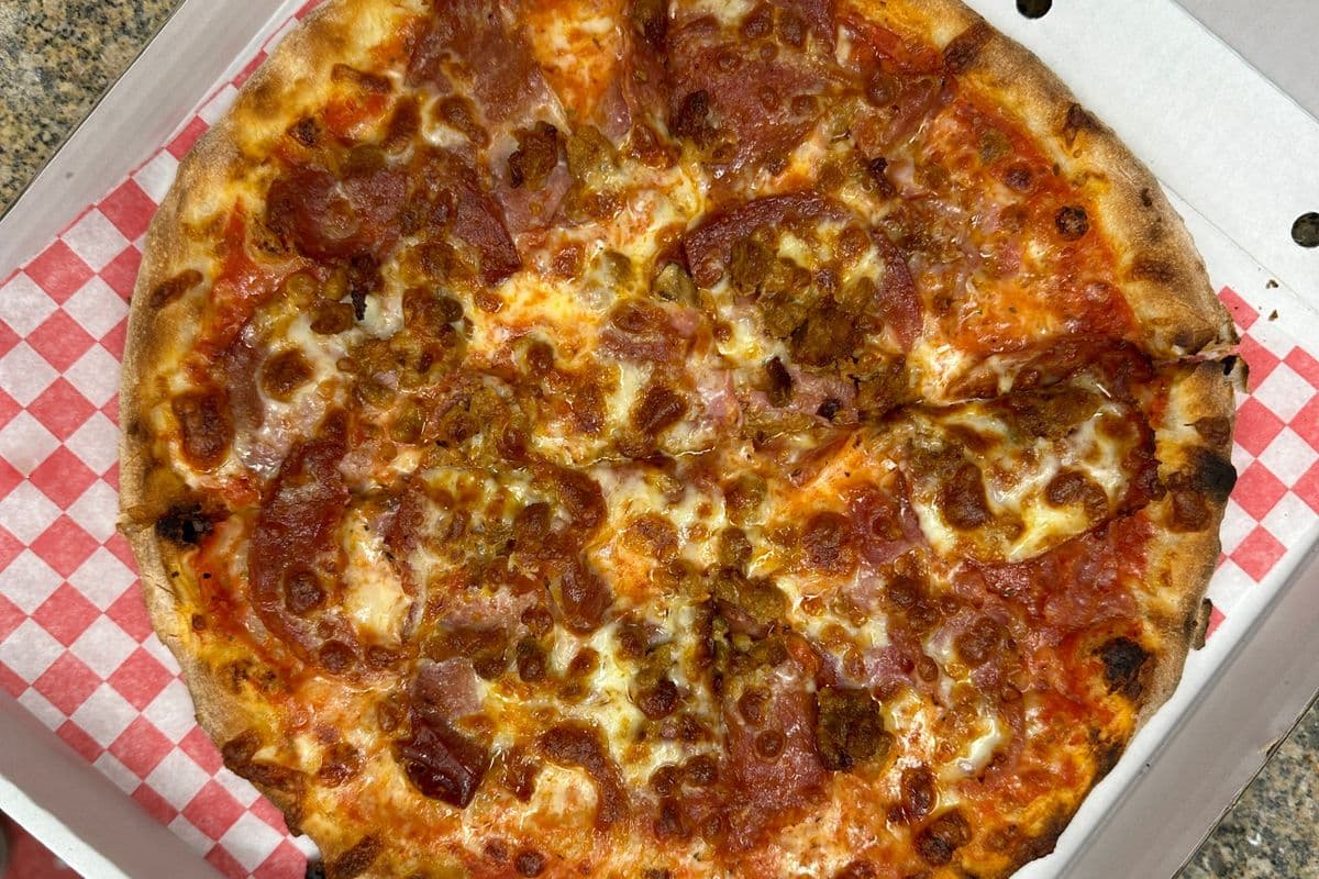 12" Carne Pizza