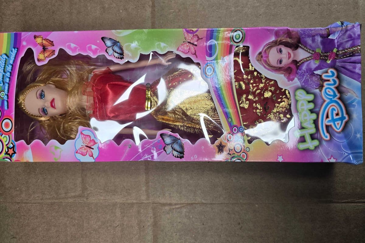 Toy doll