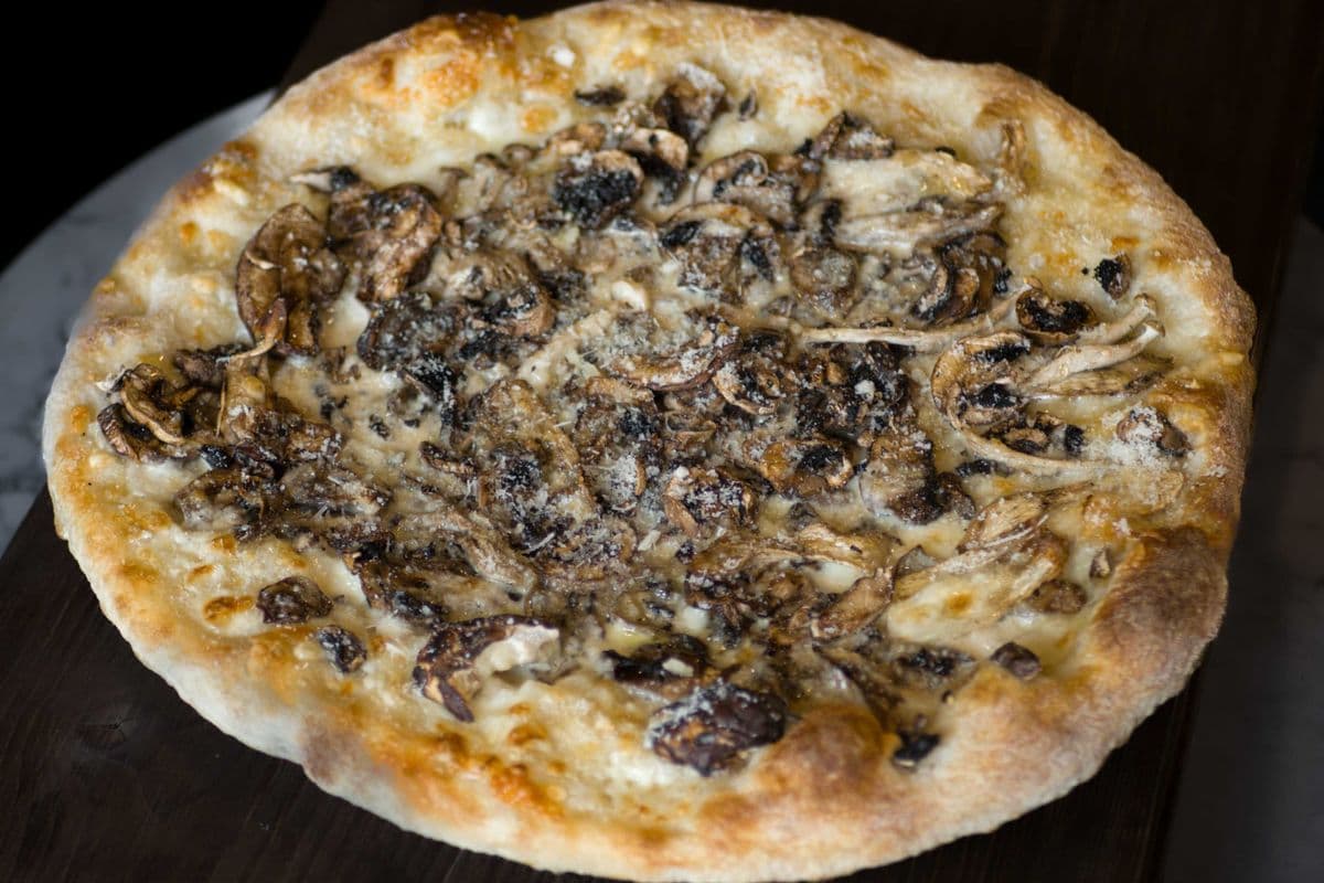 Funghi Pizza