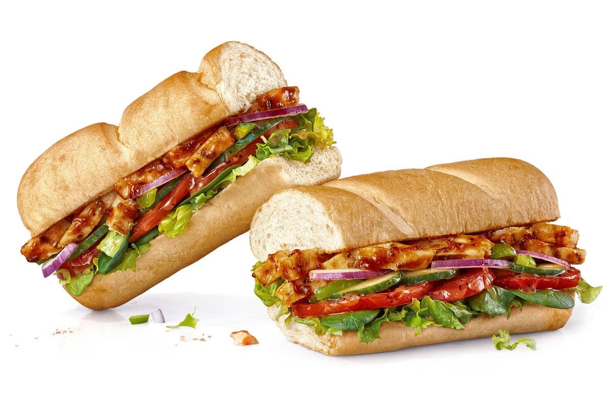 Footlong Sweet Onion Chicken Teriyaki Sub (680 Cals)