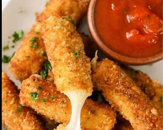 Mozzarella Sticks (5 pcs)