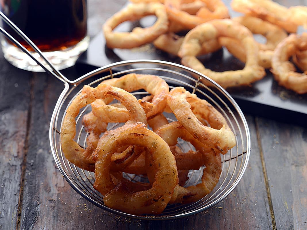 onion rings (punjabi style)