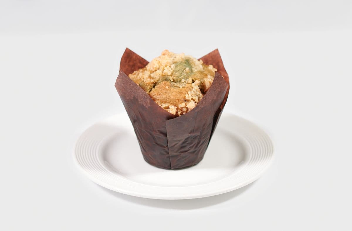 Wild Blueberry Crumble Muffin