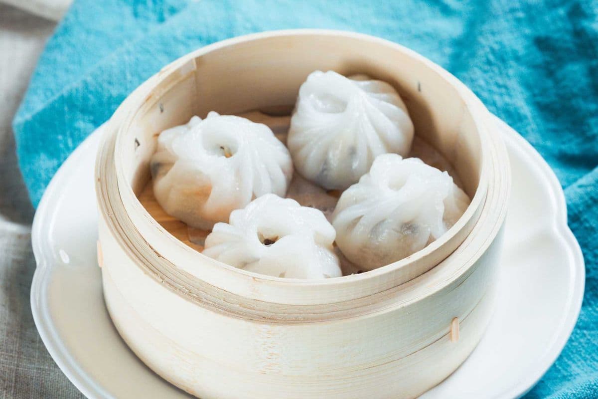 D04. Vegetarian Dumplings (4 pcs)