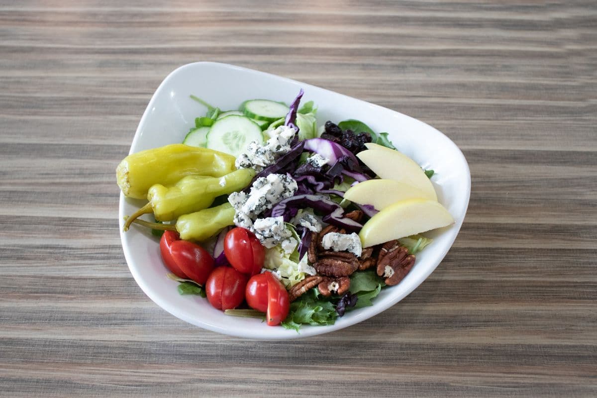 Chelochi Salad