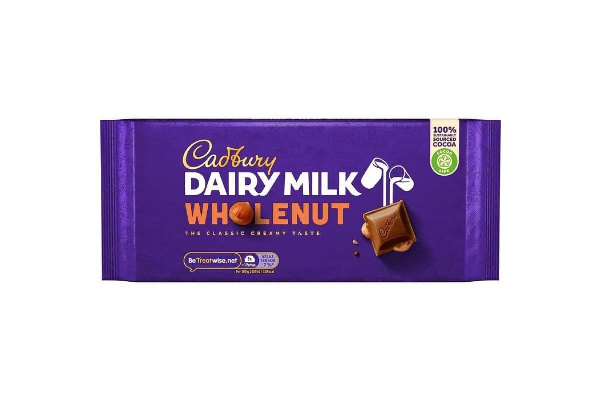 Cadbury Dairy Milk Wholenut (120 g)