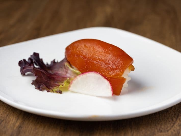 Tomato Nigiri (2pcs)