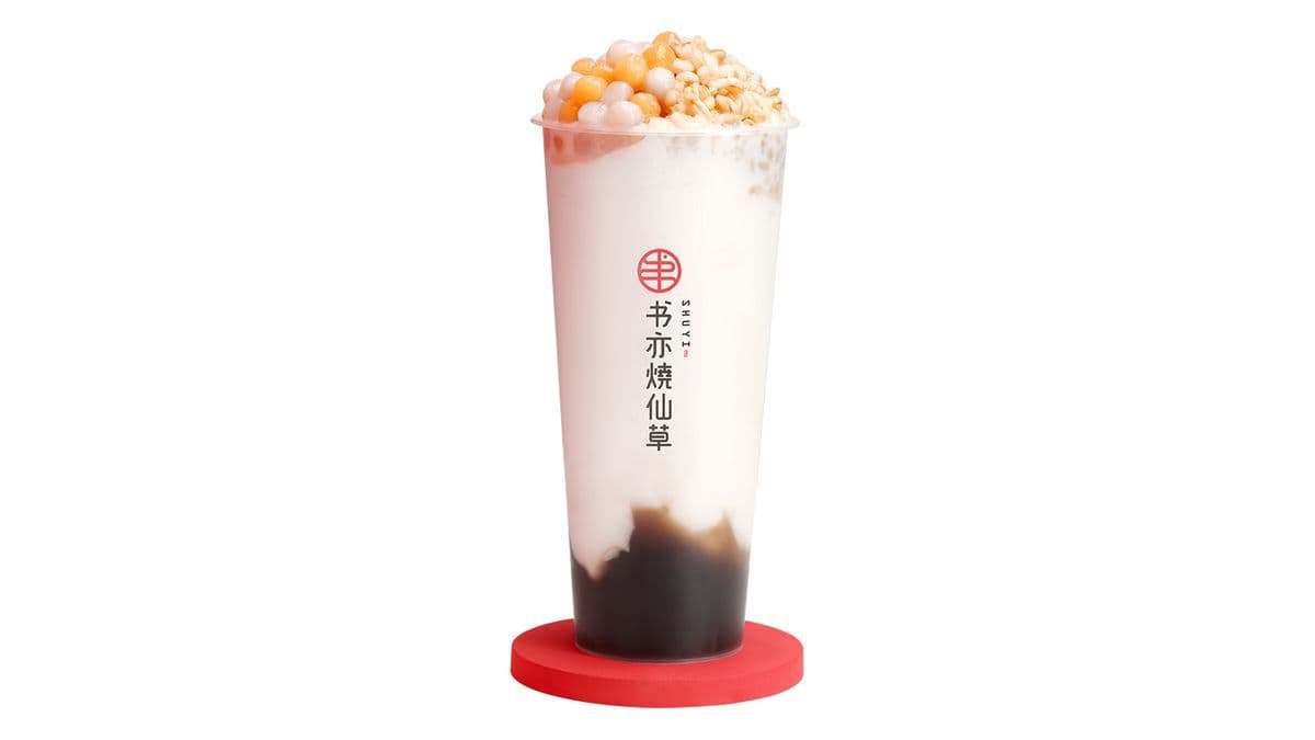 Coconut Grass Jelly Milk Tea (Hot)