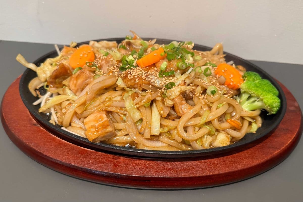 Chicken Yakiudon