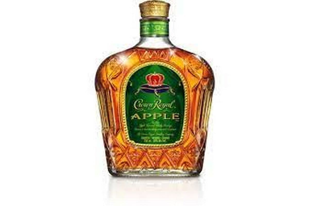 CROWN ROYAL APPLE 750ML (1 x 750ML)