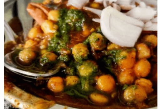 Street Samosa Chaat (2pcs)