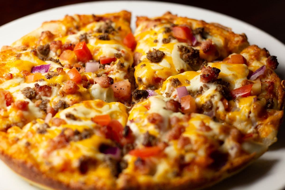 8" Small Beckham's Royale Pizza