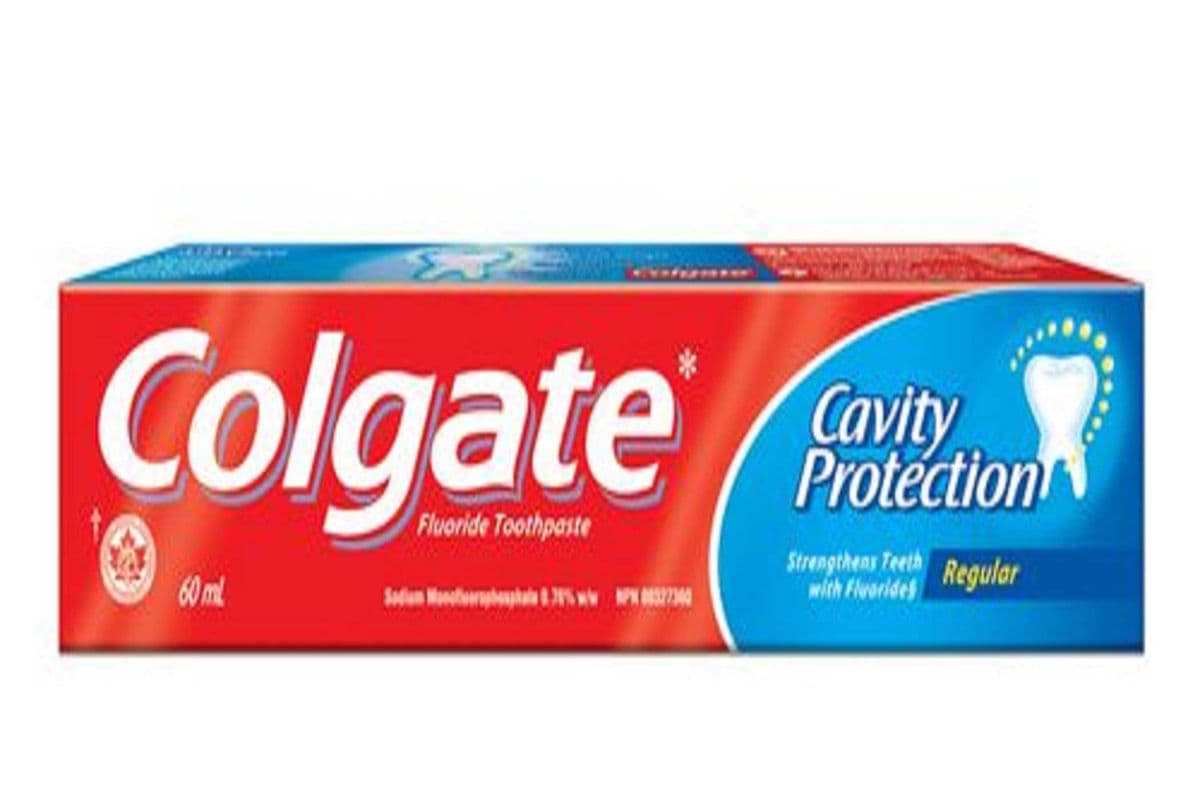 Colgate Cavity Protection Fluoride Toothpaste, Regular (60ml)