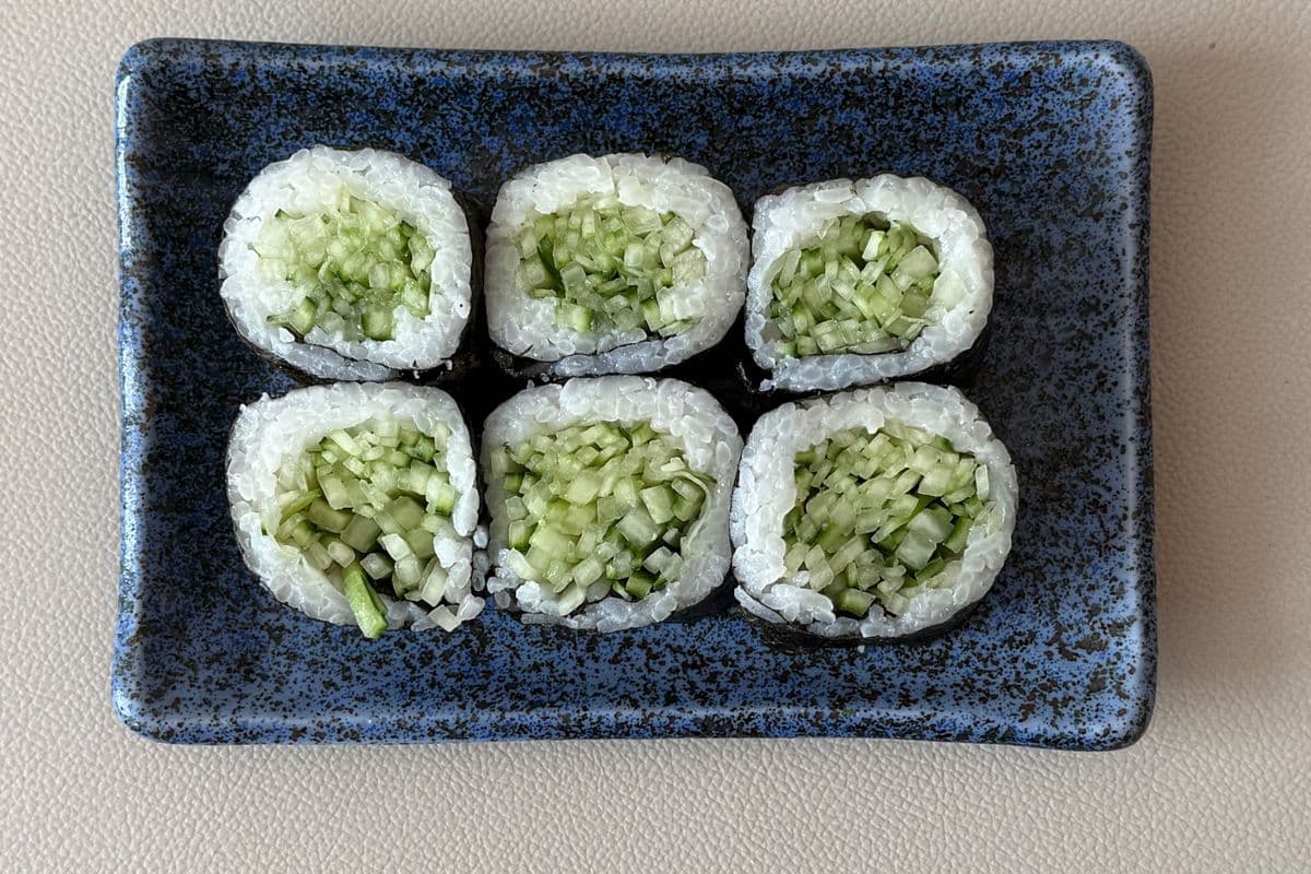 Cucumber Roll (6 pcs)
