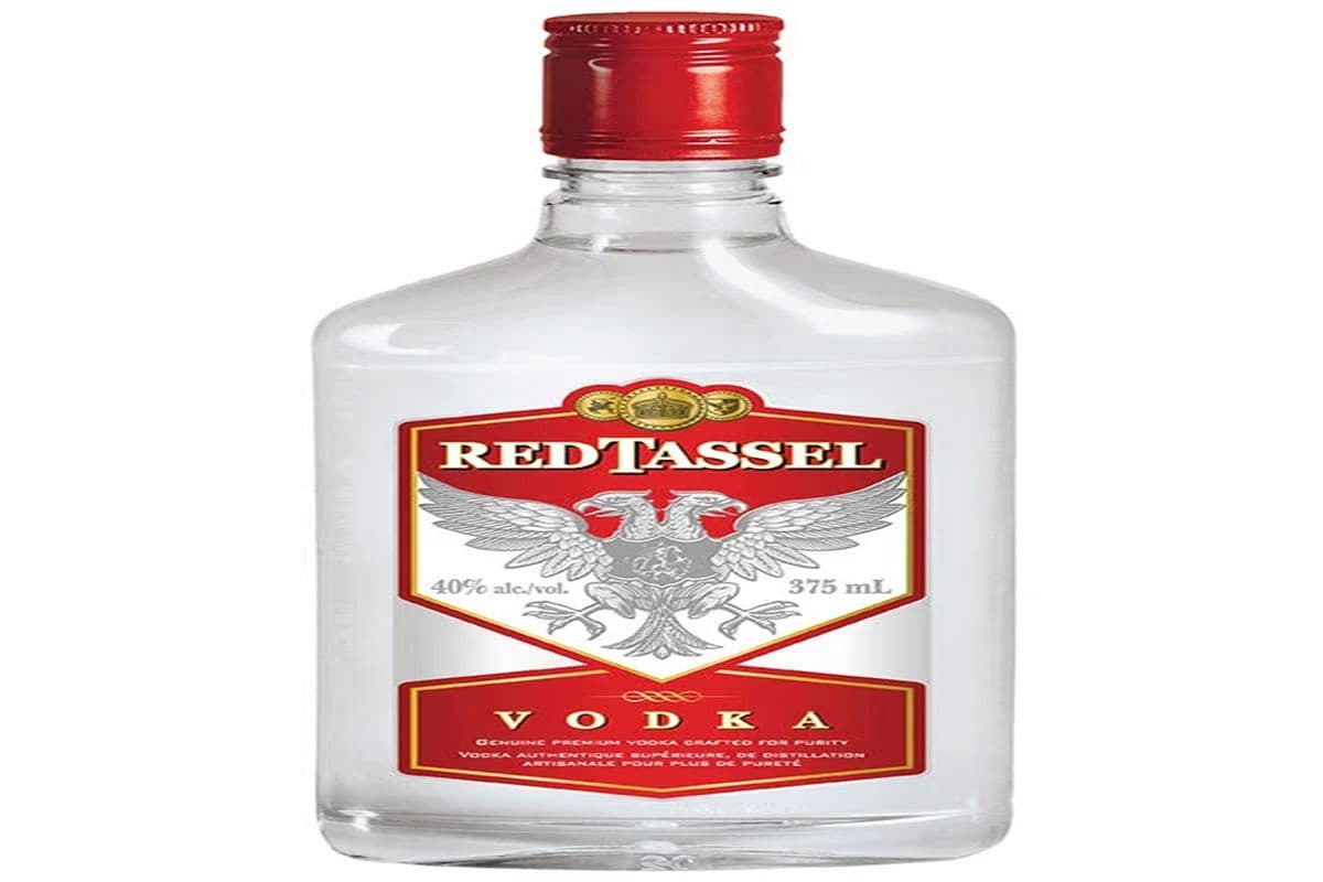 Red Tassel Vodka 1.14L (1 x 1.1 L)
