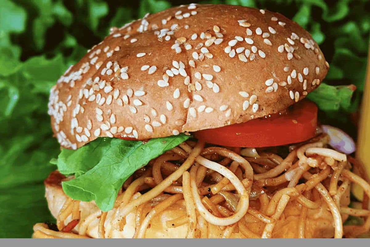 Crispy Noodle Burger !!BOGO!!