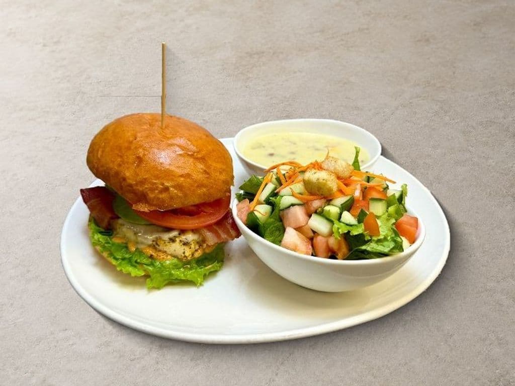 CHICKEN CLUB