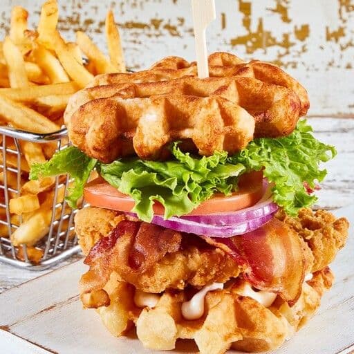 Poulet & gaufres / Chicken & Waffle