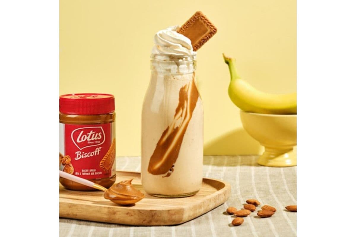 Biscoff Almond Shake