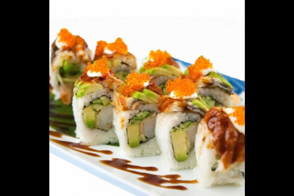 H01. Dragon Roll (8 pcs)