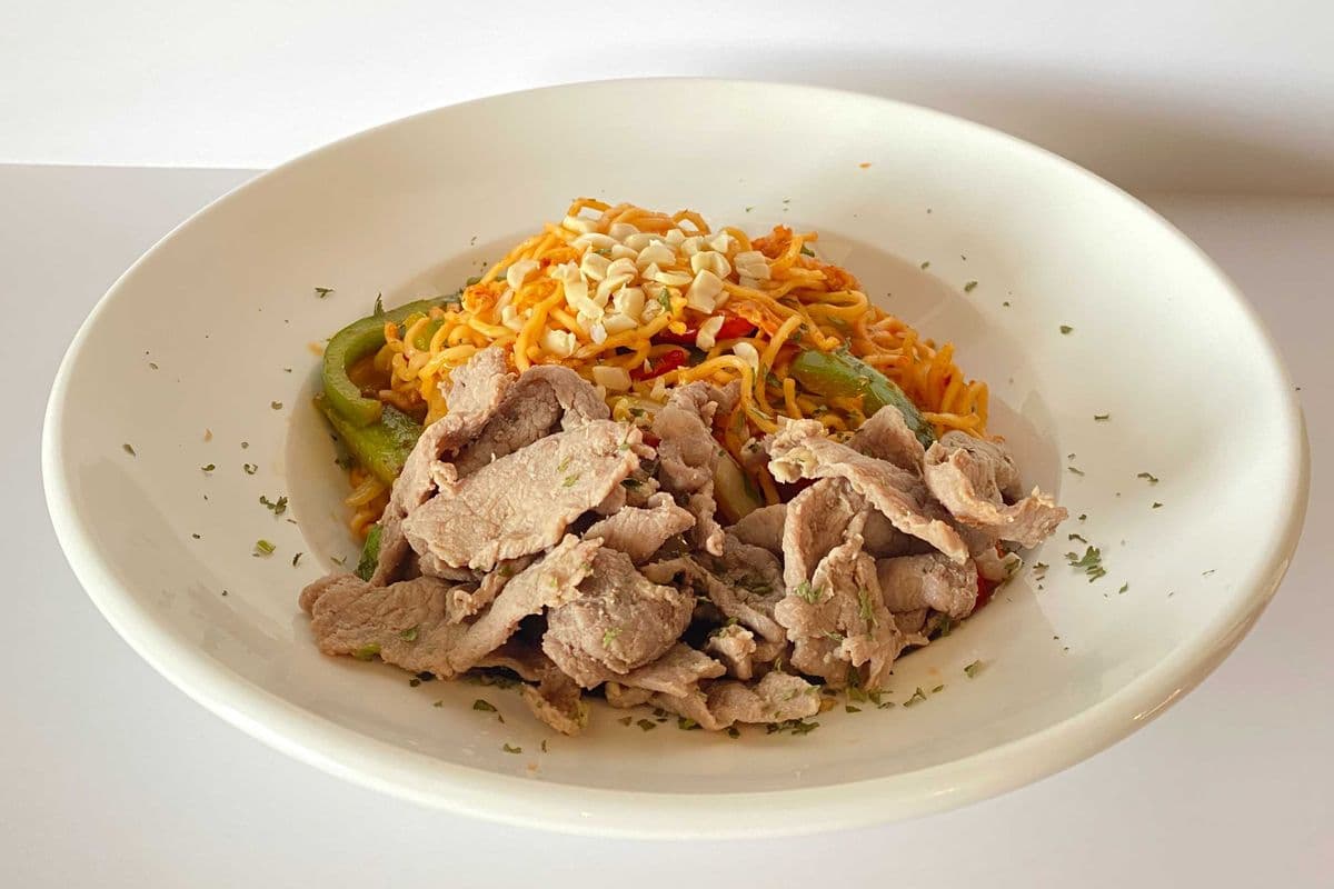 Nouilles sautées au boeuf / Beef Fried Noodles